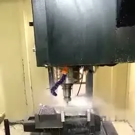 Peça torneada CNC de latão Serviço de fresagem OEM Peça sobressalente de precisão pequena Torno Acessórios elétricos automotivos Processamento Peça CNC